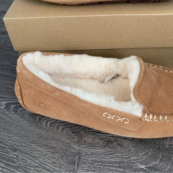 UGG ANSLEY SLIPPERS - Picture 4 of 9